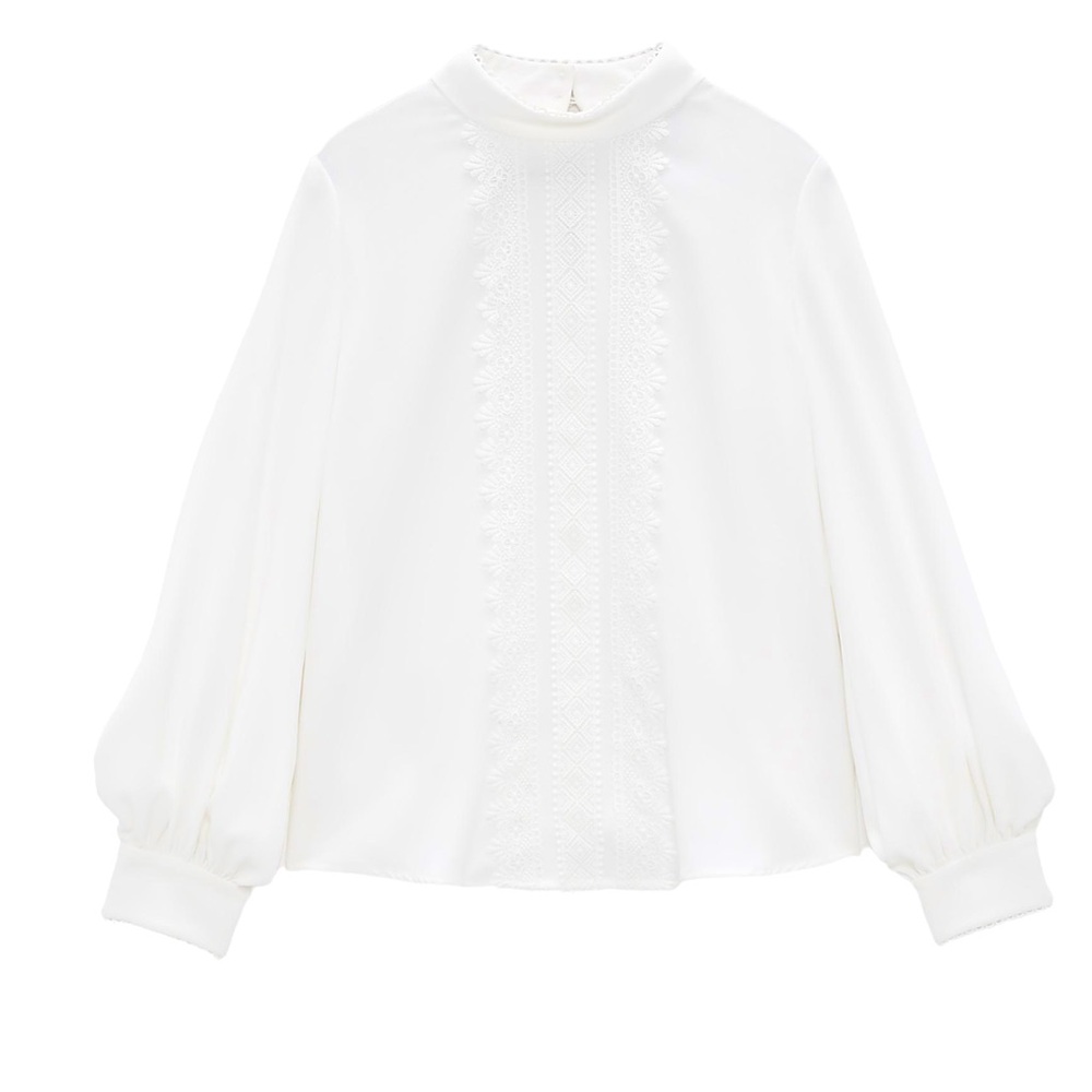 Beautiful Zara blouse with lace